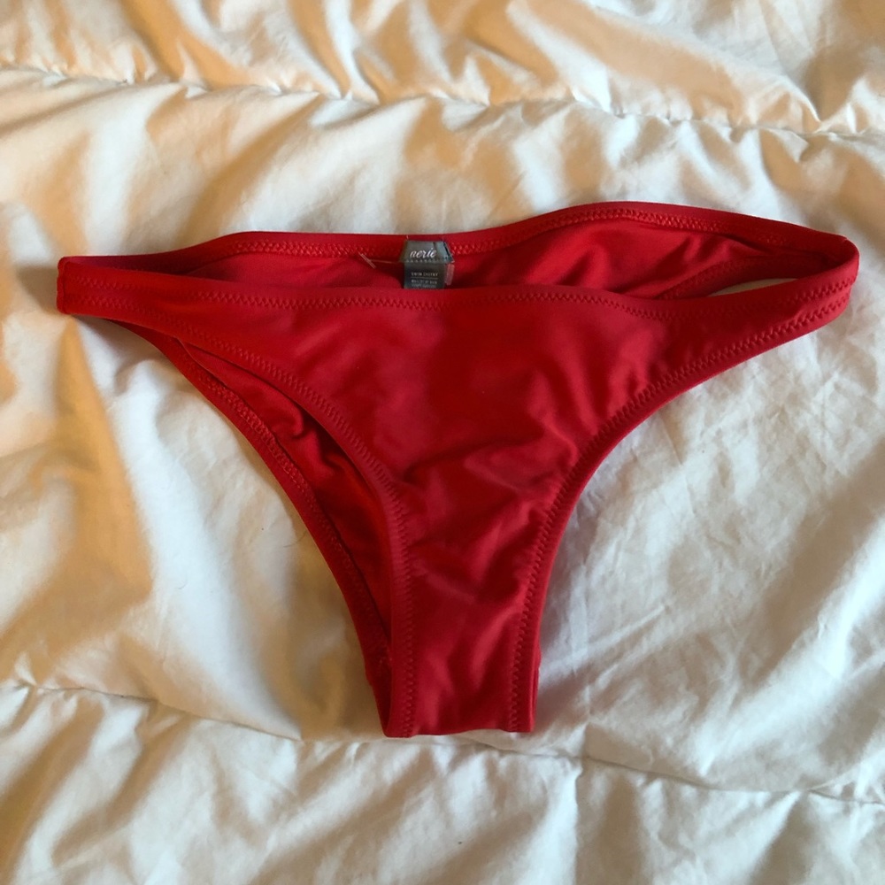 Cute cheeky bikini bottoms
